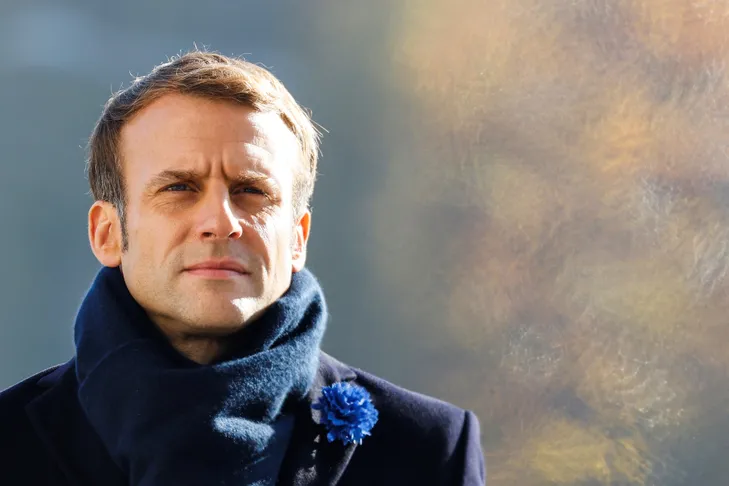 Emmanuel Macron officialise sa candidature à l’élection présidentielle dans une « lettre aux Français »